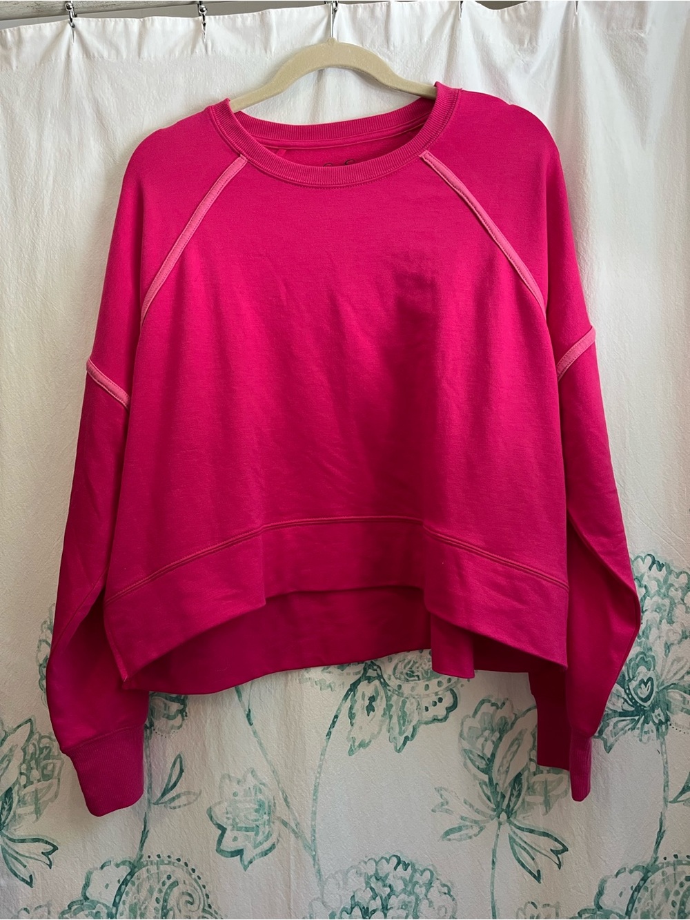 Jessica Simpson Hot Pink Oversized Crewneck Sweatshirt